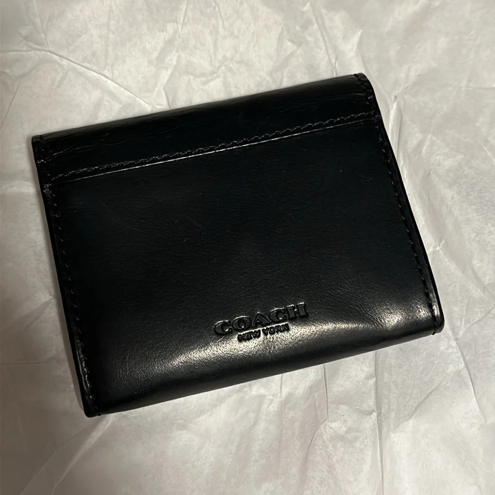 🤑SOLD🤑 Authentic Coach Genuine Water Buffalo black card holder/change purse - Picture 2 of 6
